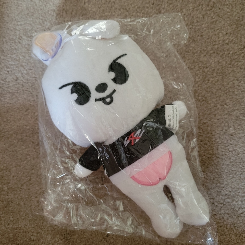 Lee Bit Skzoo Plush (Stray Kids Lee Know)